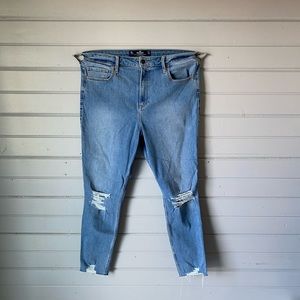 Hollister Ripped Skinny Jeans